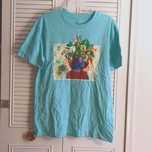 NWT T-shirt